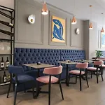 Golden Boutique Szálloda Tirana