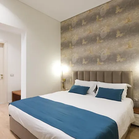 Golden Boutique 3* 地拉那