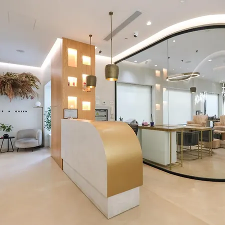 Hotel Golden , 3*