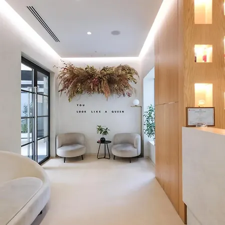 Golden , 3* Tirana