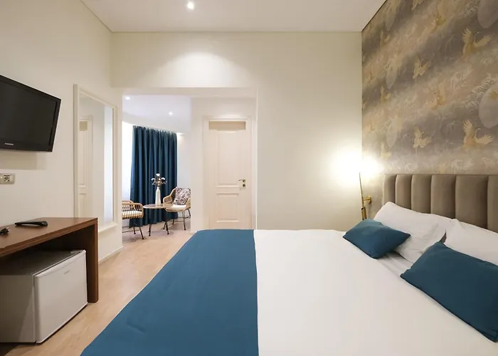 Golden Boutique 地拉那