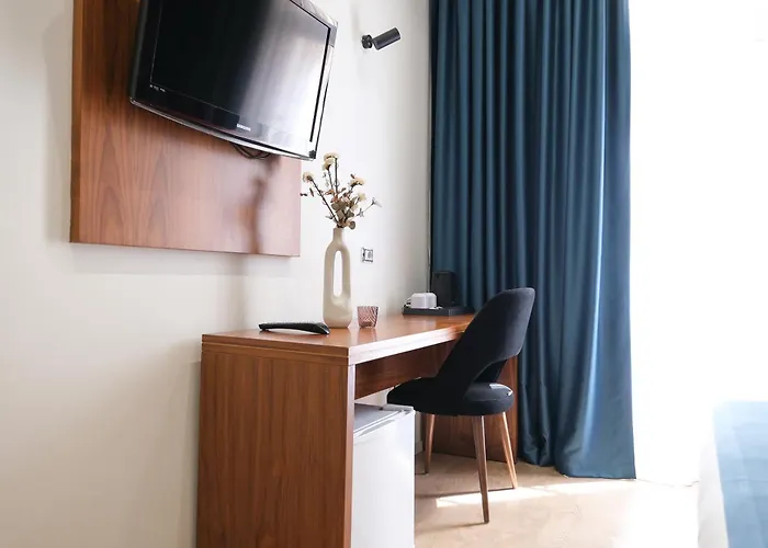 酒店 Golden Boutique 地拉那