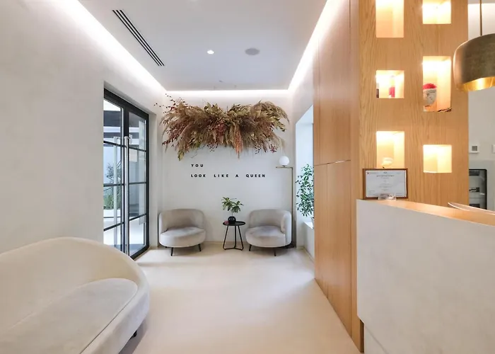 Golden Boutique 3* 地拉那