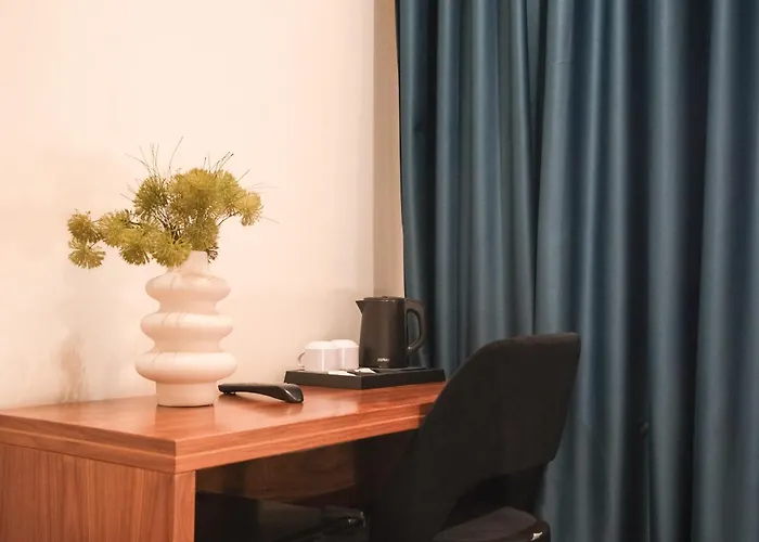 Golden Boutique 地拉那