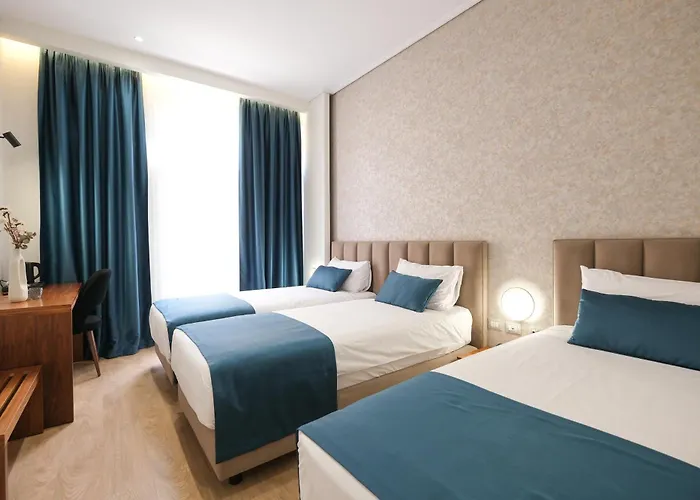 Hotel Golden Boutique 3*