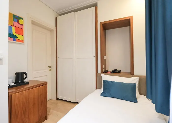 Golden Boutique Hotel